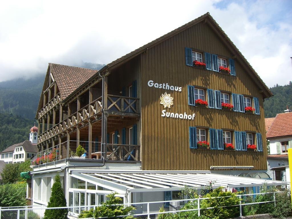 Hotel Bz Sunnahof Obersaxen エクステリア 写真