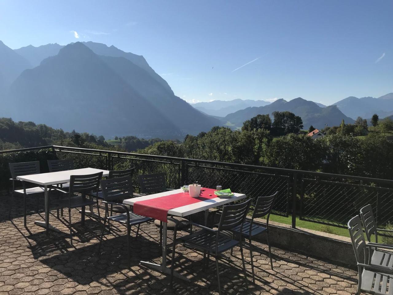 Hotel Bz Sunnahof Obersaxen エクステリア 写真